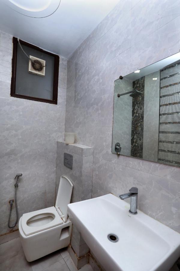 Hotel Toto International Dx New Delhi Eksteriør bilde